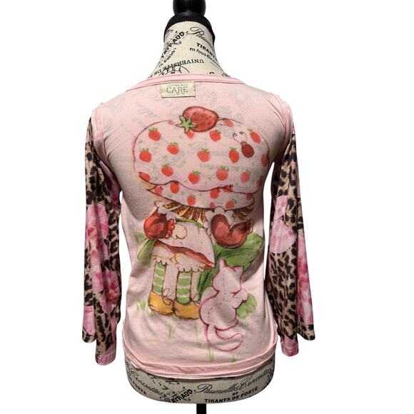 Upcycled Strawberry Shortcake Top - Picture 5 of 7